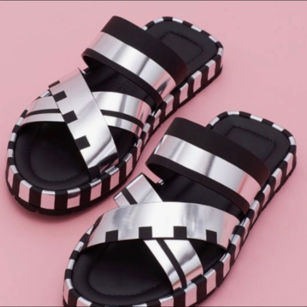 Acne Studios Women's Black 'Kleate' Slider
